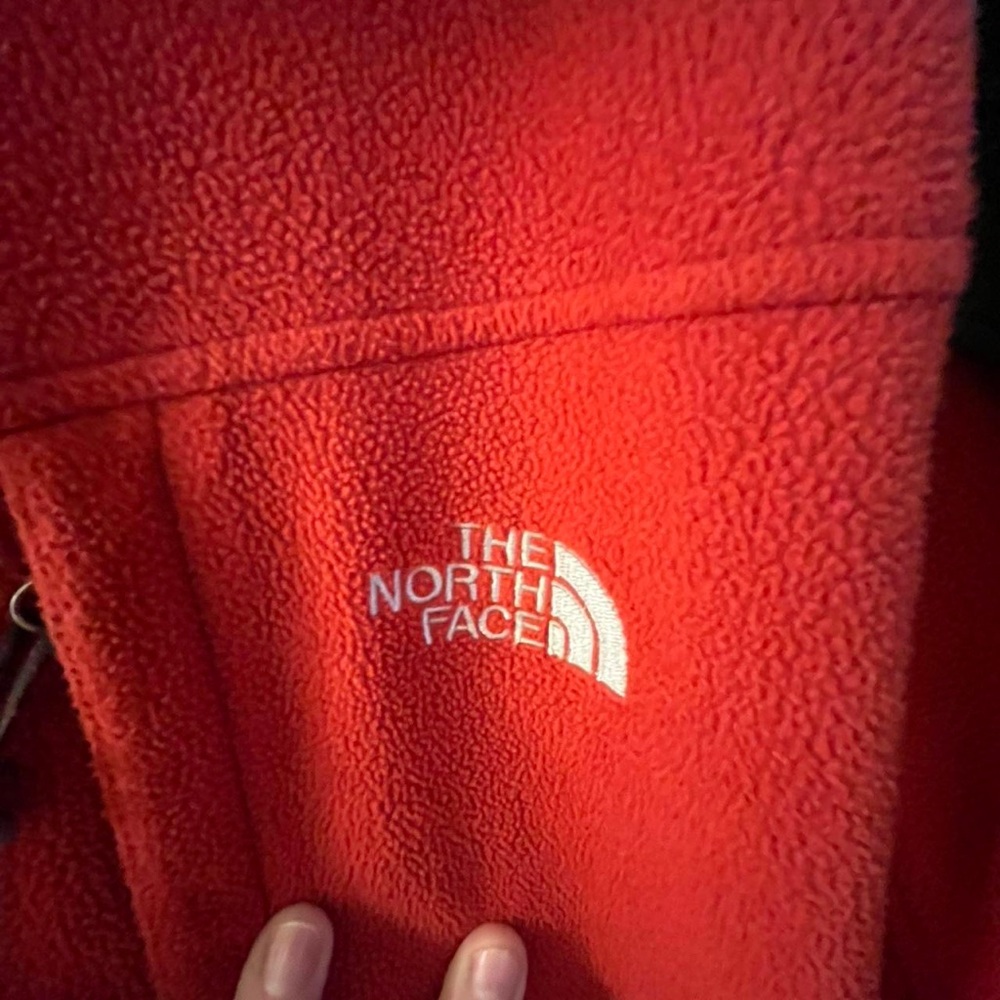 The North Face Men's Bold Red and Charcoal Jacket - Picture 4 of 8